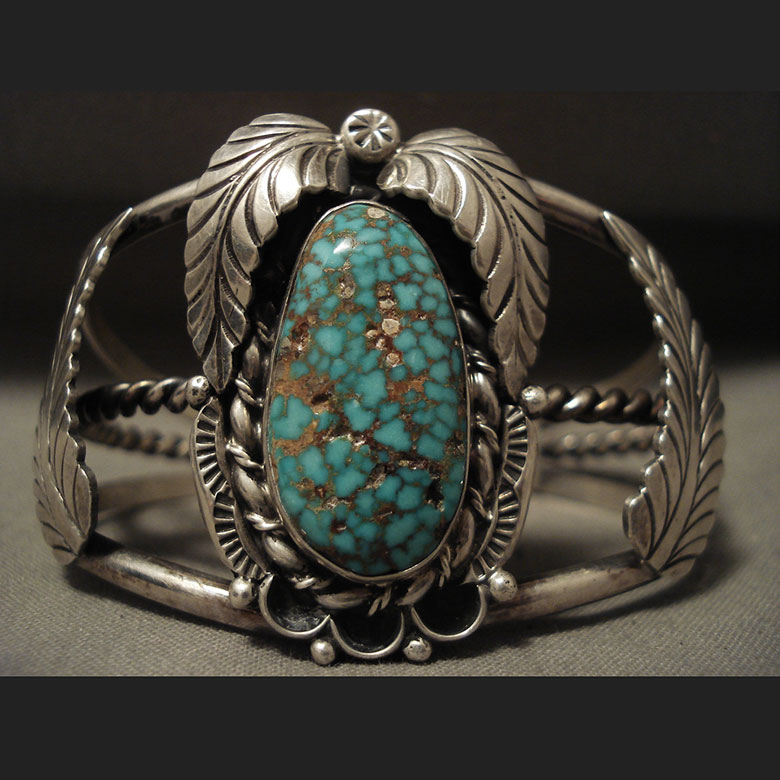 インディアン ジュエリー バングル ネイティブ アメリカン ナバホ族 MUSEUM VINTAGE NAVAJO INTENSE INDIAN  MOUNTAIN TURQUOISE シルバー ブレスレット