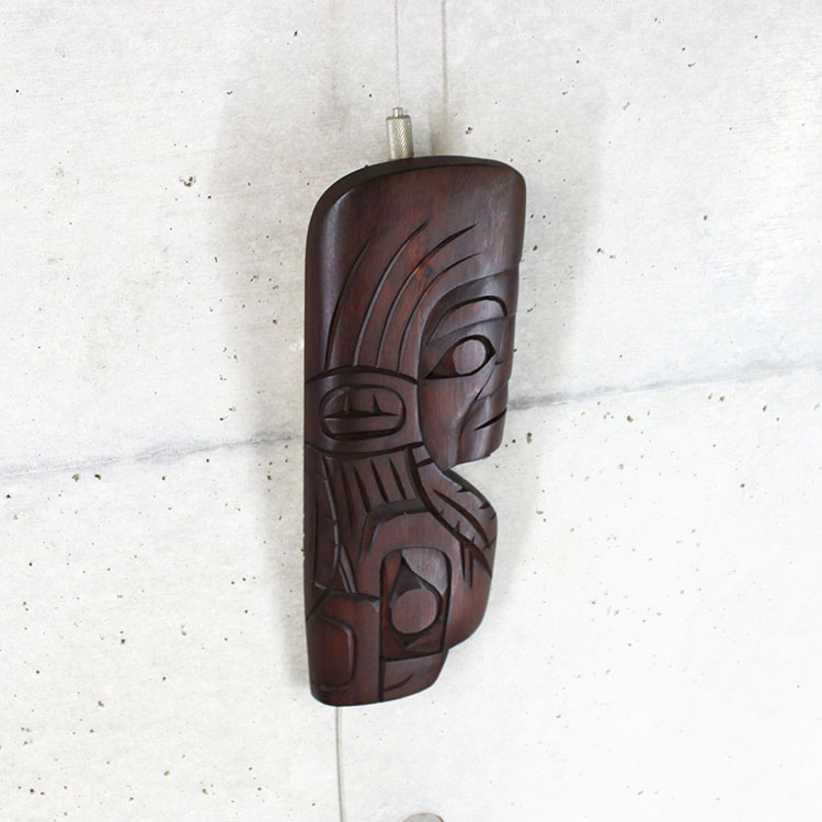 木彫刻 カービング タペストリー 壁掛け トーテムポールカナダ 先住民 ネイティブ インディアンアート 酋長と鷲 SQUAMISH族 Richard  Krawchunk